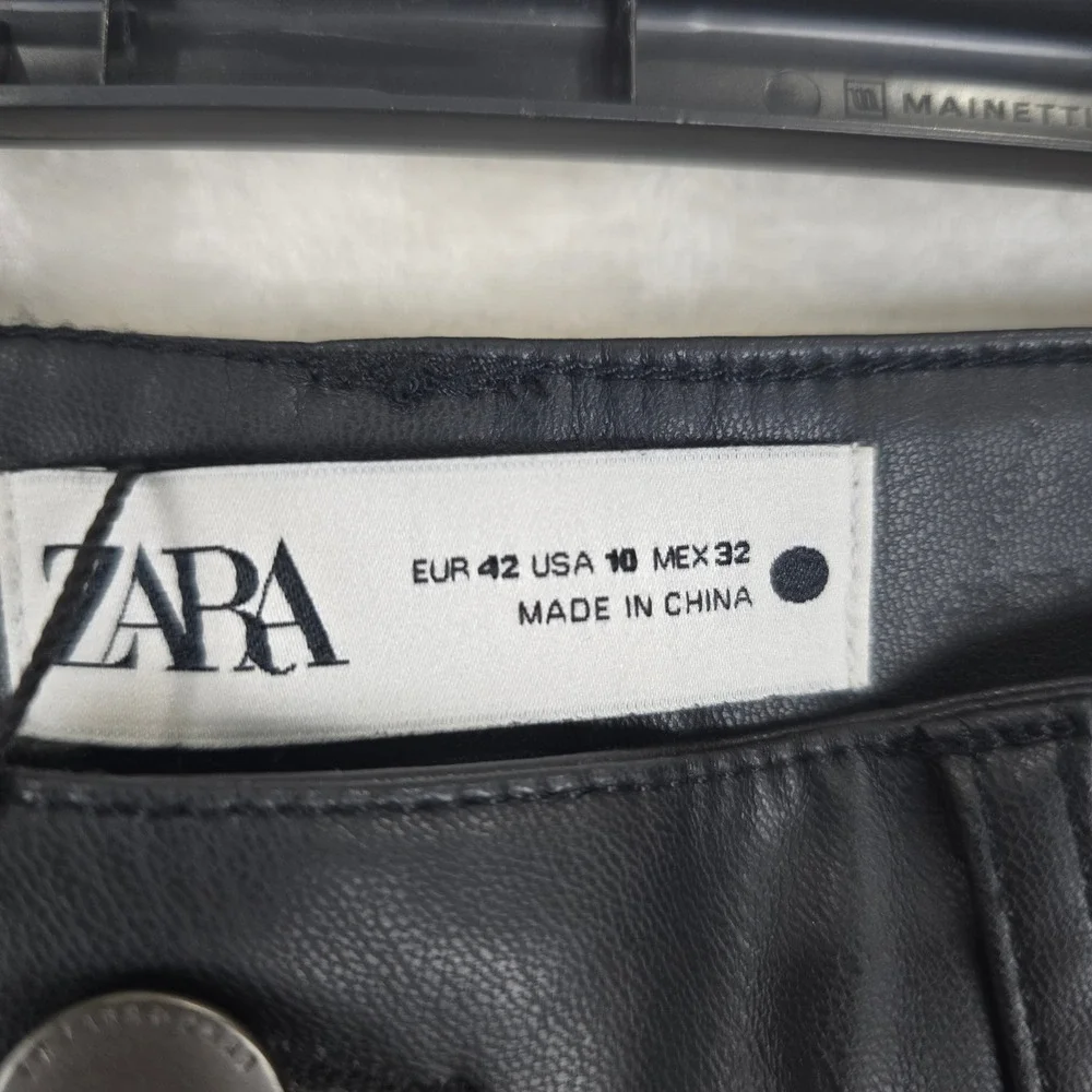 NWT Zara The Dreed Pant Black Faux Leather High Rise Cropped Flared Womens 10
